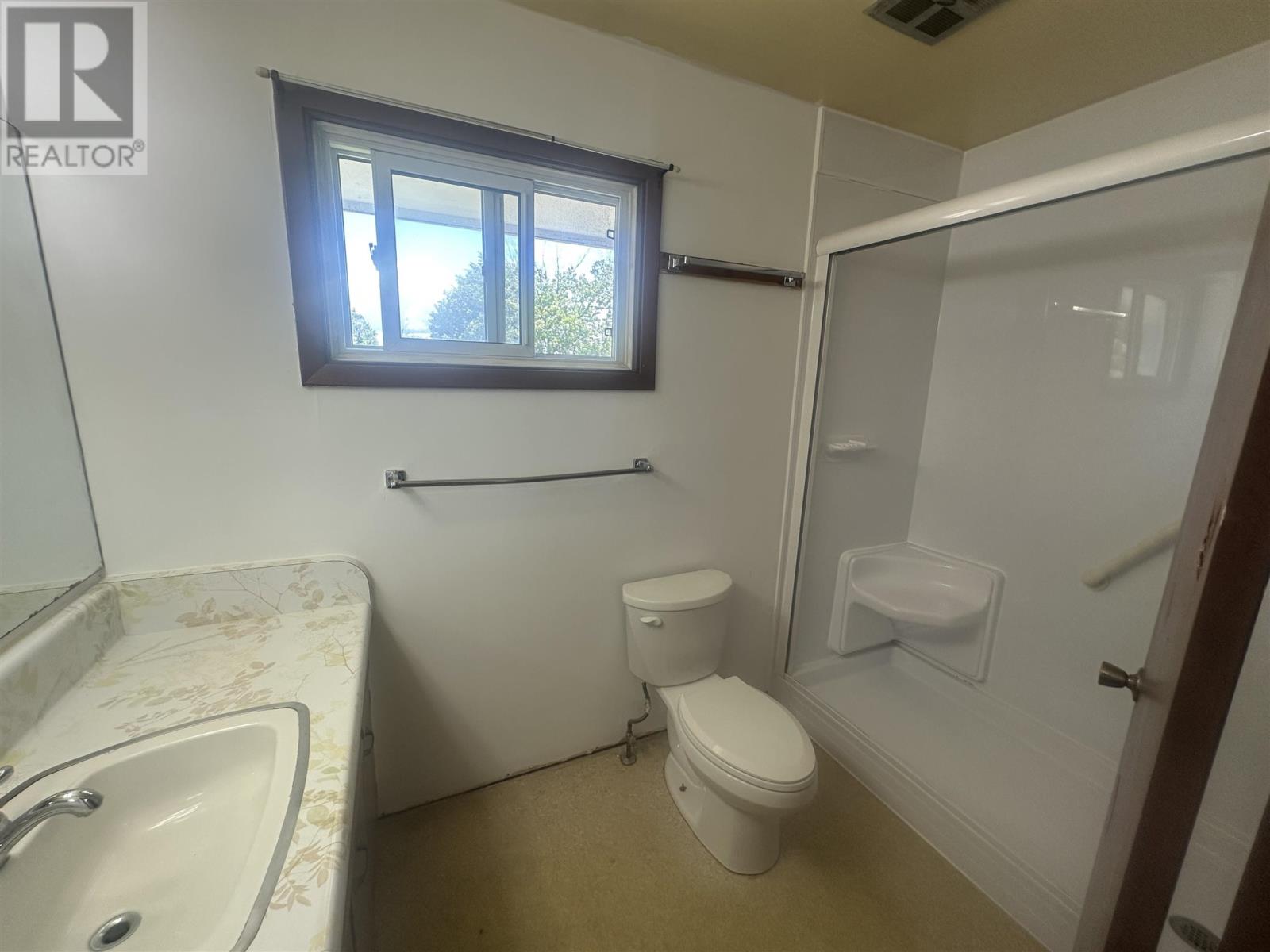 70 LaSalle CT - 37