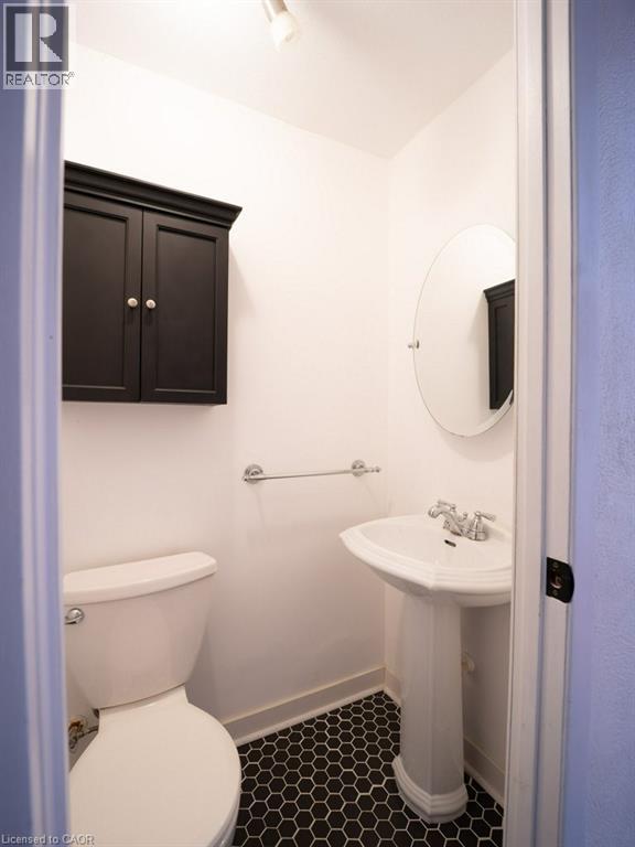 22 DUNDONALD Road - 13