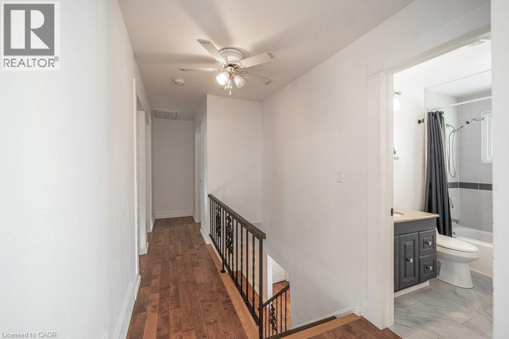 22 DUNDONALD Road - 16