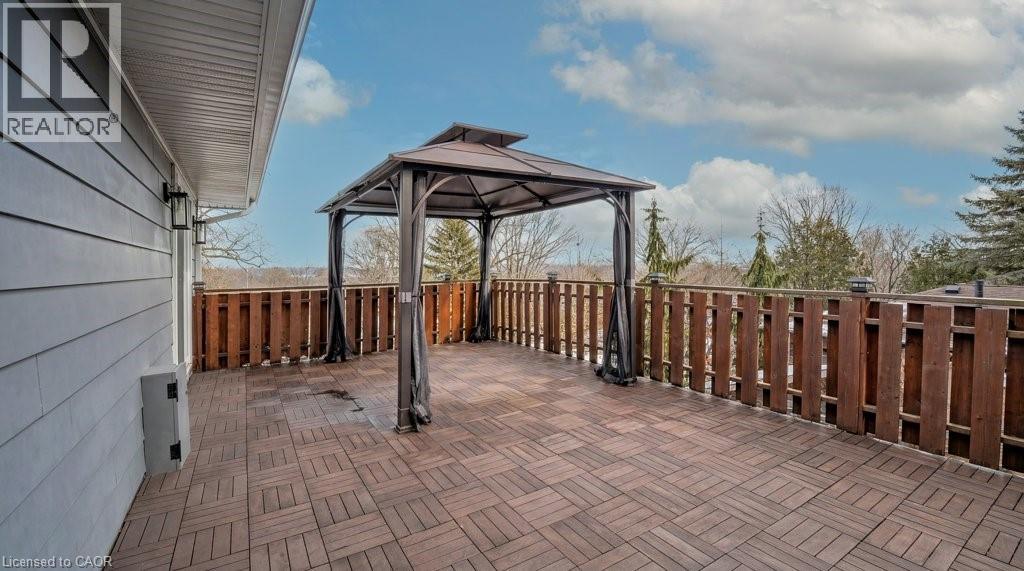22 DUNDONALD Road - 22
