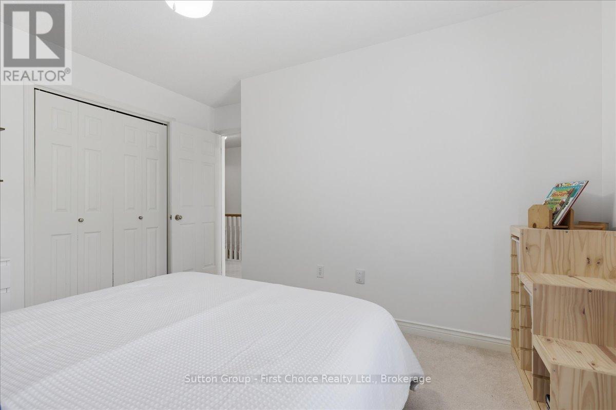 187 QUEEN STREET - 25