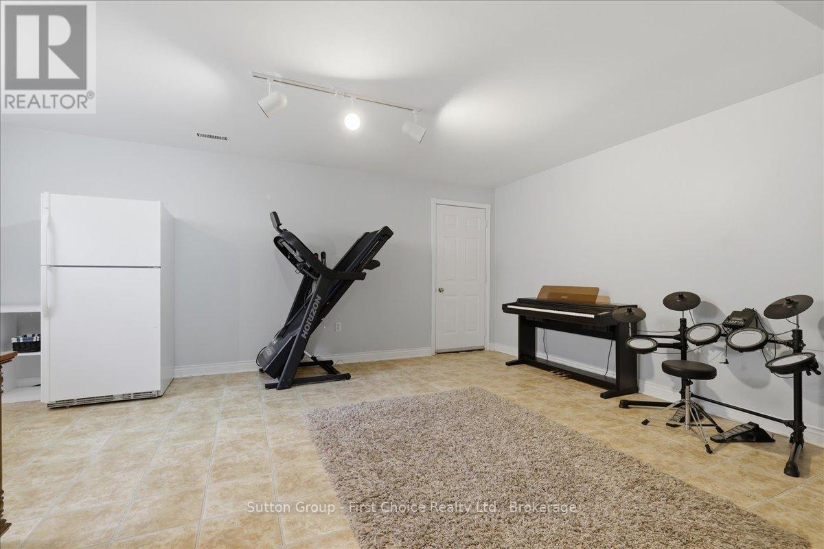187 QUEEN STREET - 31