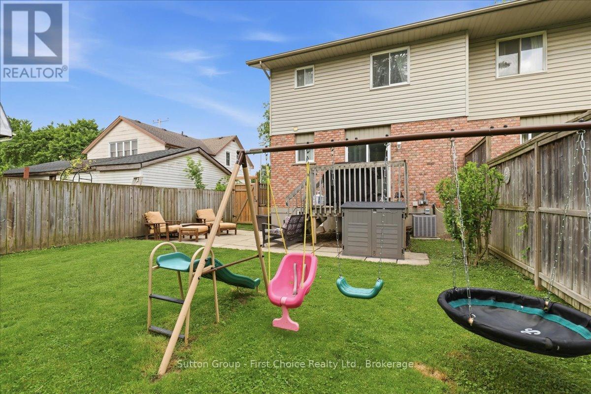 187 QUEEN STREET - 40