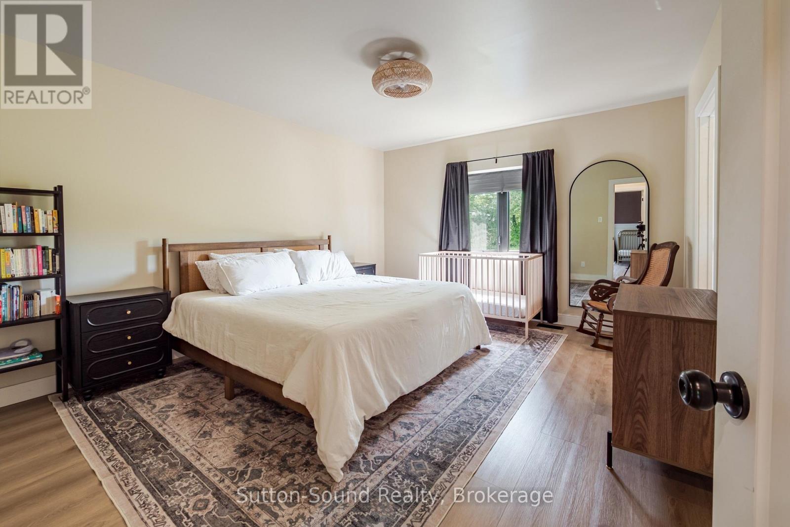 115 GORDON STREET S - 22