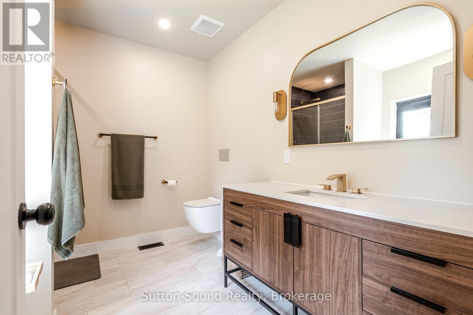 115 GORDON STREET S - 24