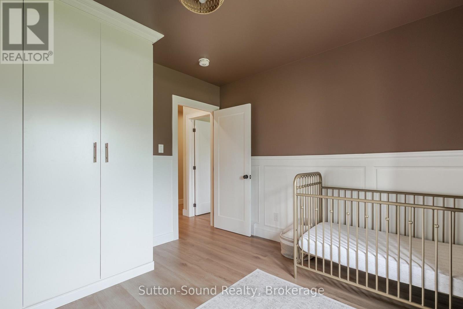 115 GORDON STREET S - 28