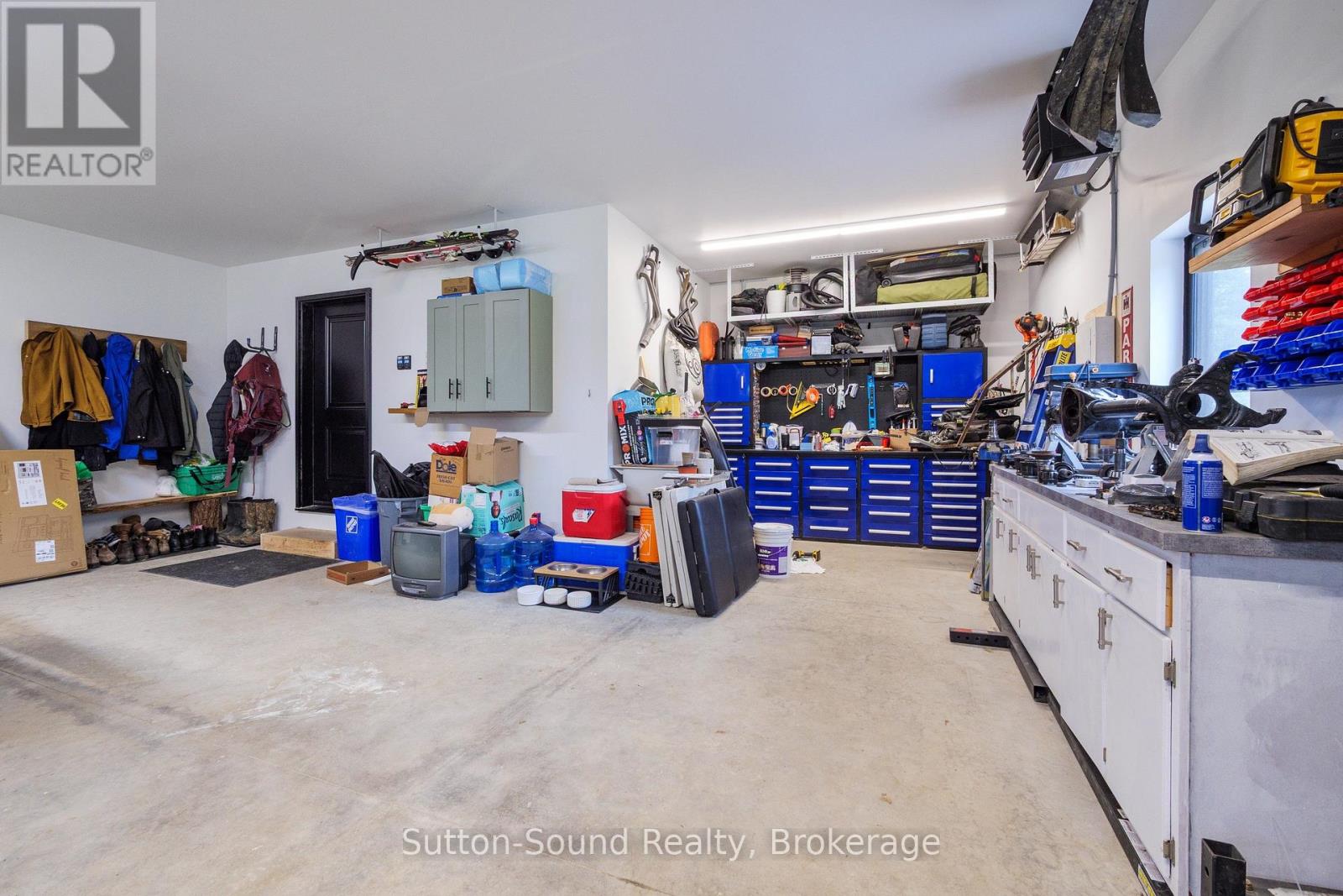 115 GORDON STREET S - 43