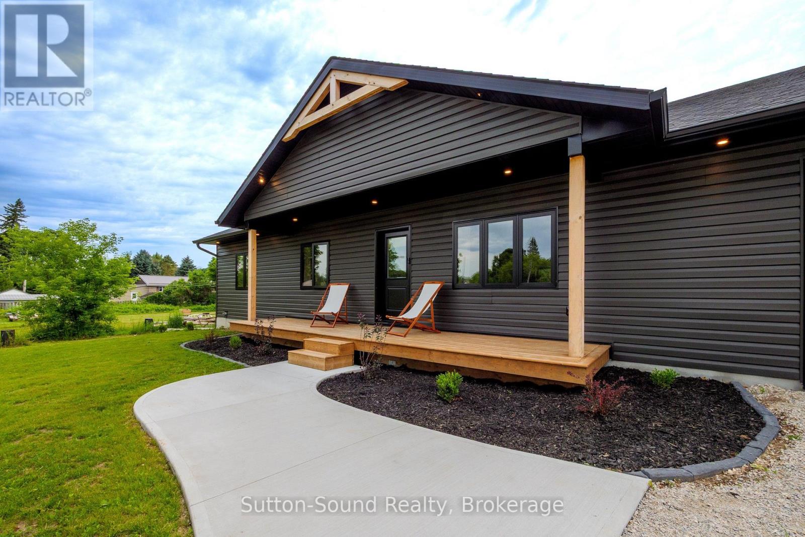 115 GORDON STREET S - 5