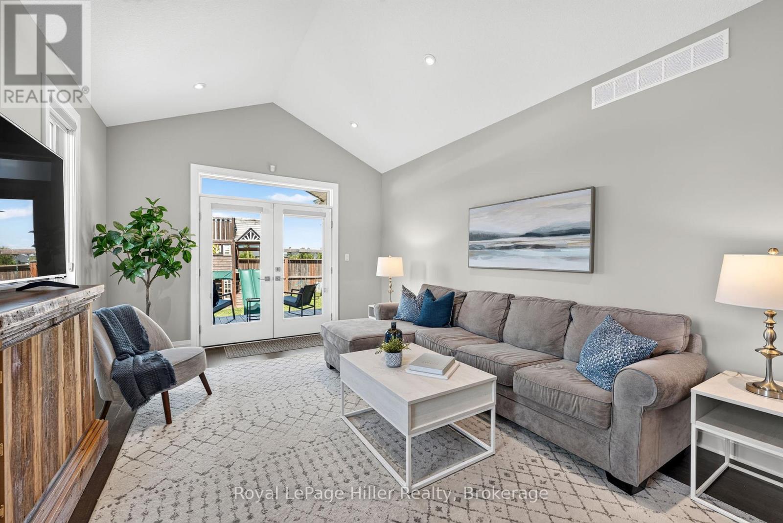 91 ORR STREET - 13