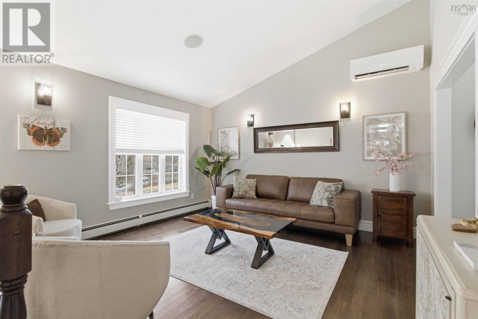 301 Preakness Crescent - 4