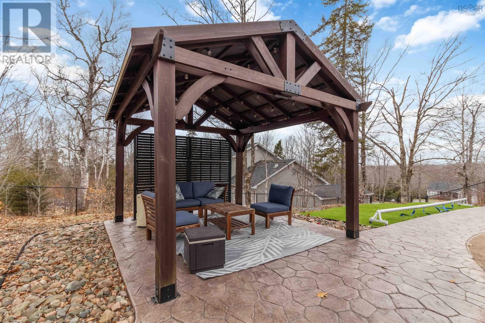 301 Preakness Crescent - 43