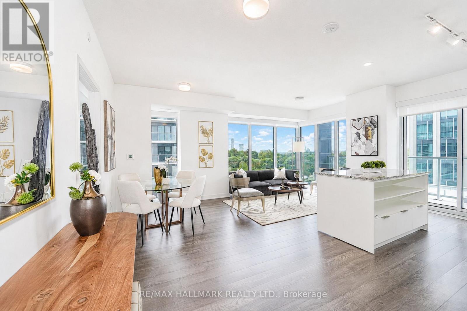 #521 50 O'NEILL ROAD - 2