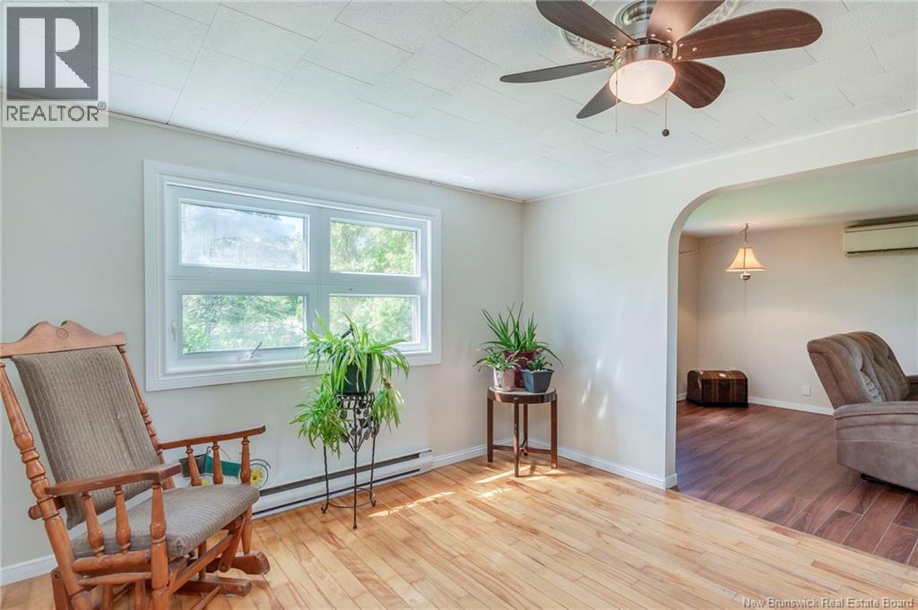 10 McMahon - Image 14