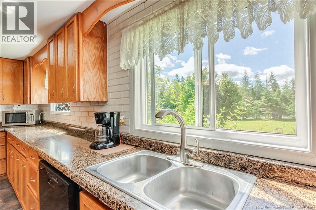 10 McMahon - Image 11