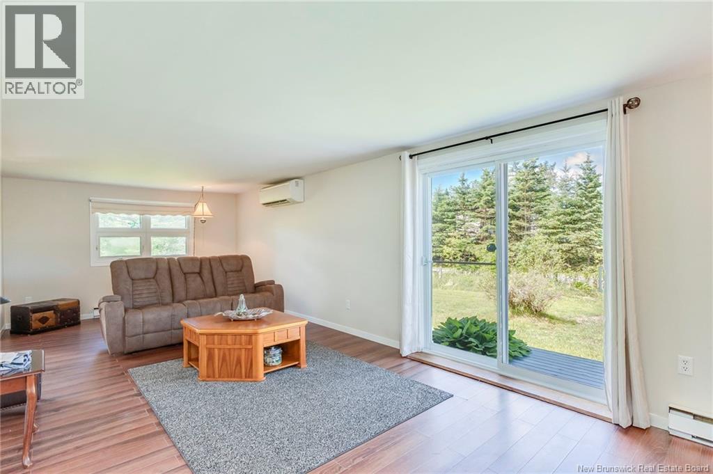 10 McMahon - Image 16