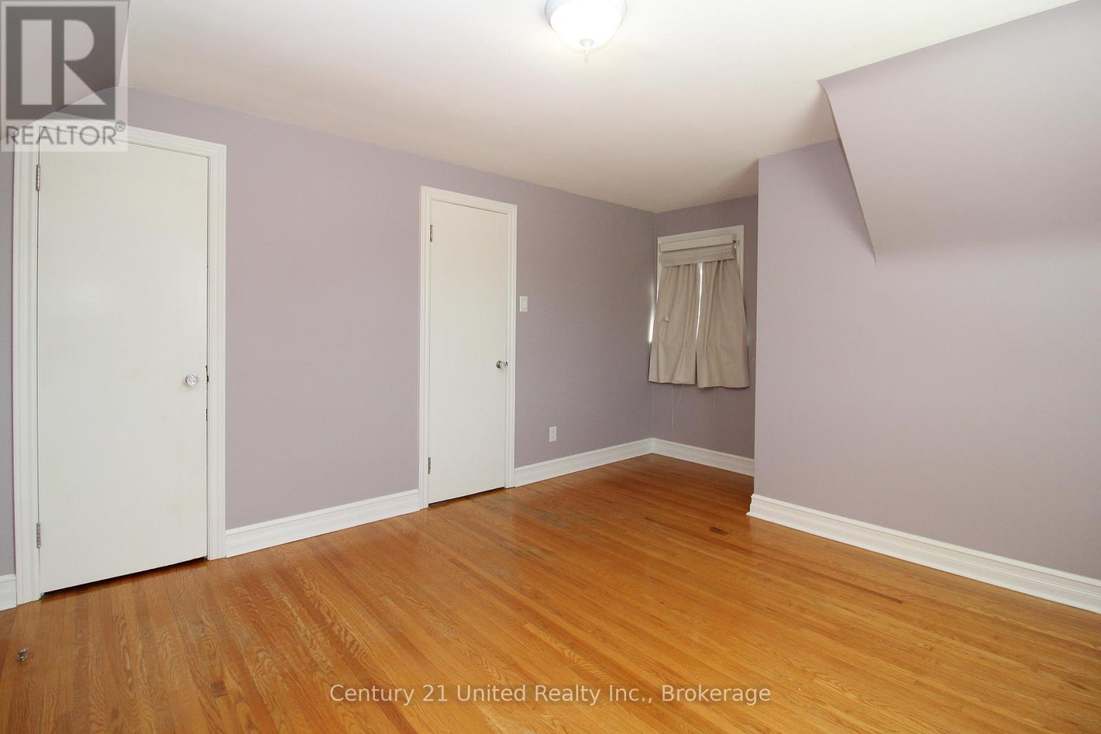 819 ARGYLE STREET - 24