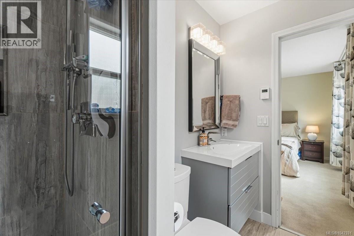 3614 Victoria Ave - 18