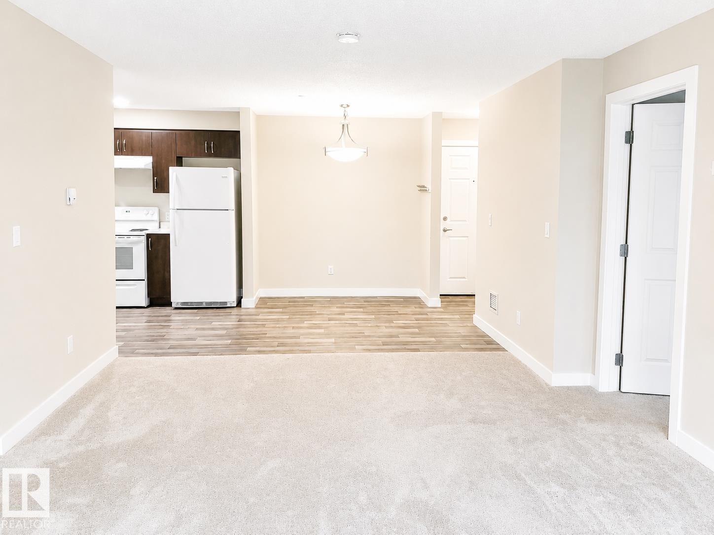 #207 11511 27 AV NW - 10