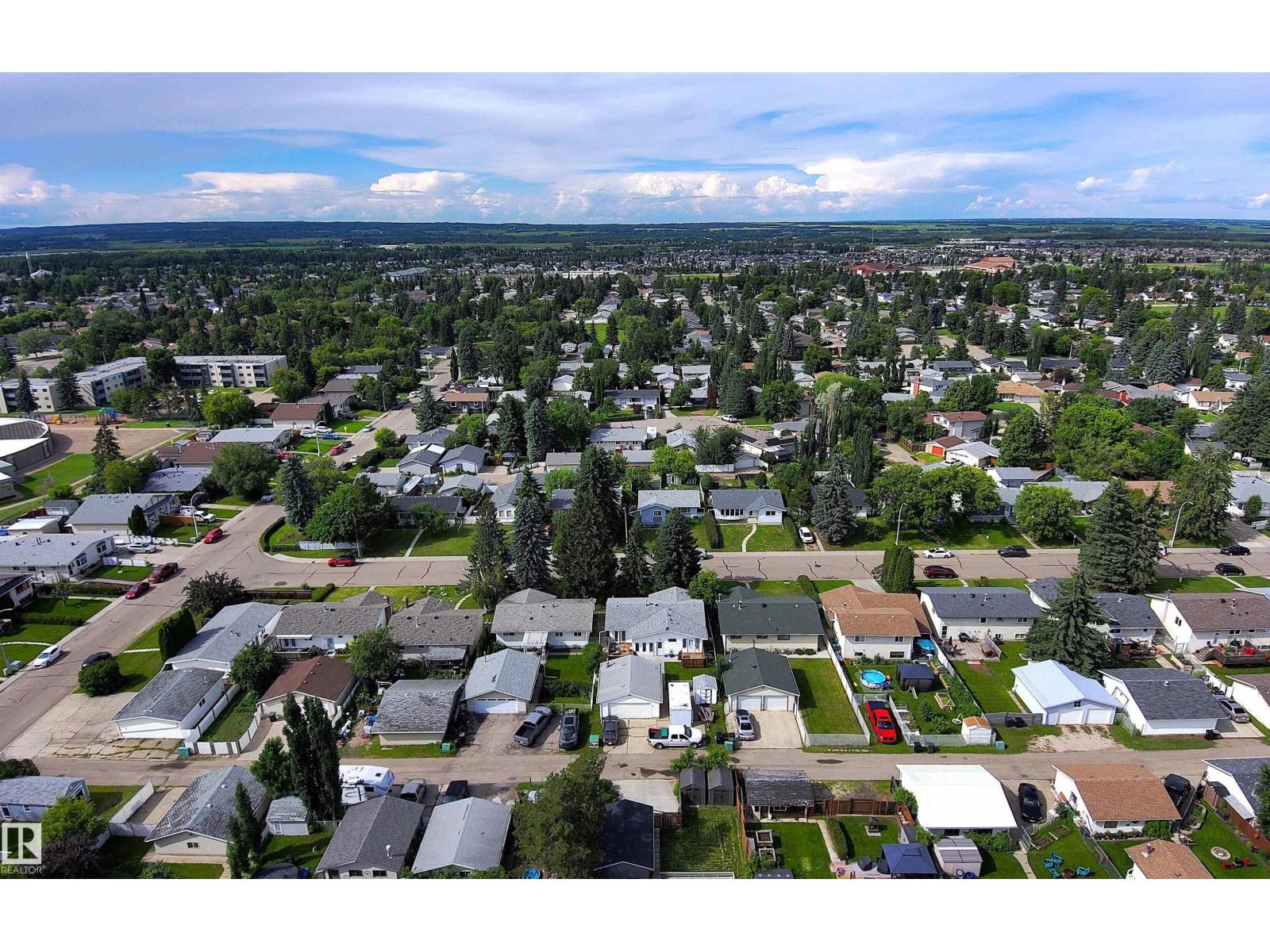 6 BEVERLY AV - 29