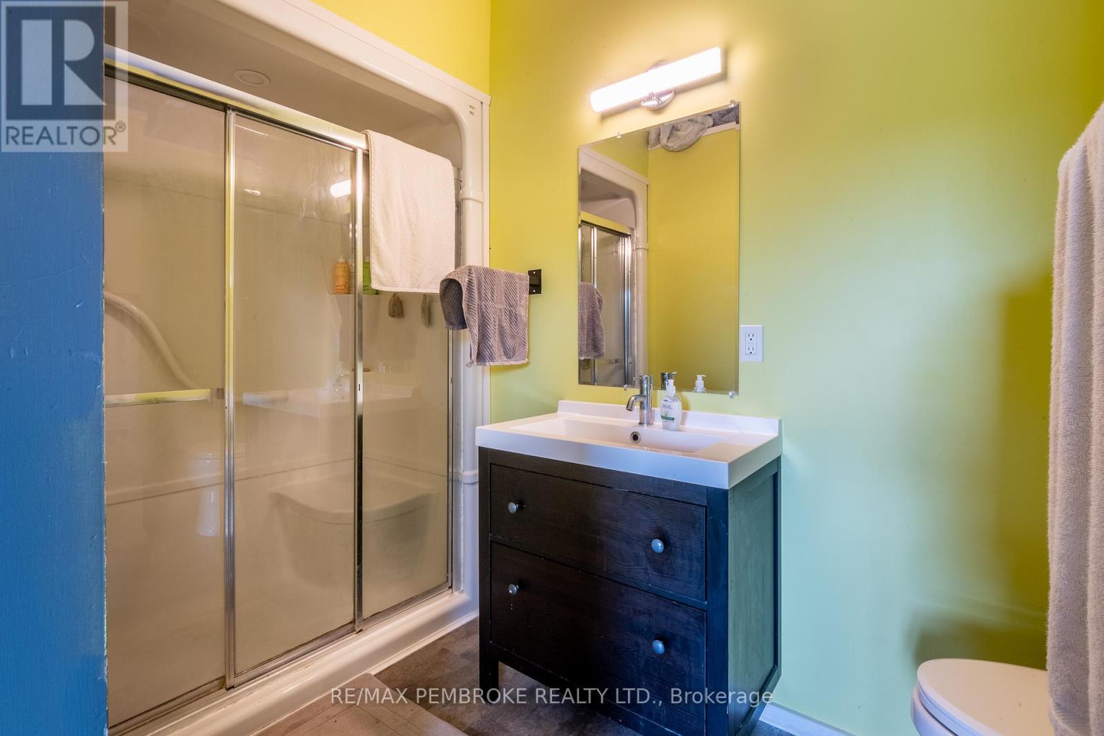 1890 QUEENSLINE ROAD - Image 22