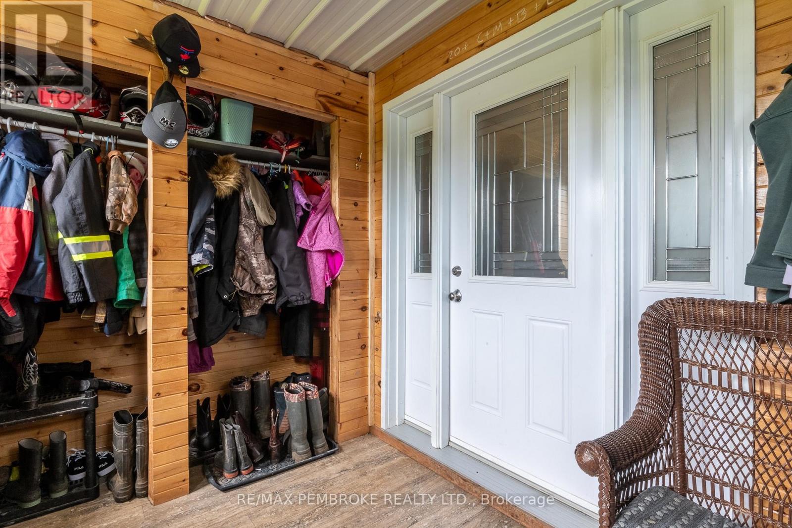 1890 QUEENSLINE ROAD - Image 5