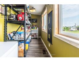1890 Queensline Road, Whitewater Region, ON K0J1V0 Photo 31