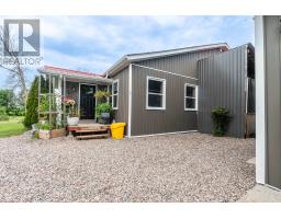 1890 Queensline Road, Whitewater Region, ON K0J1V0 Photo 43