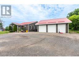 1890 Queensline Road, Whitewater Region, ON K0J1V0 Photo 45