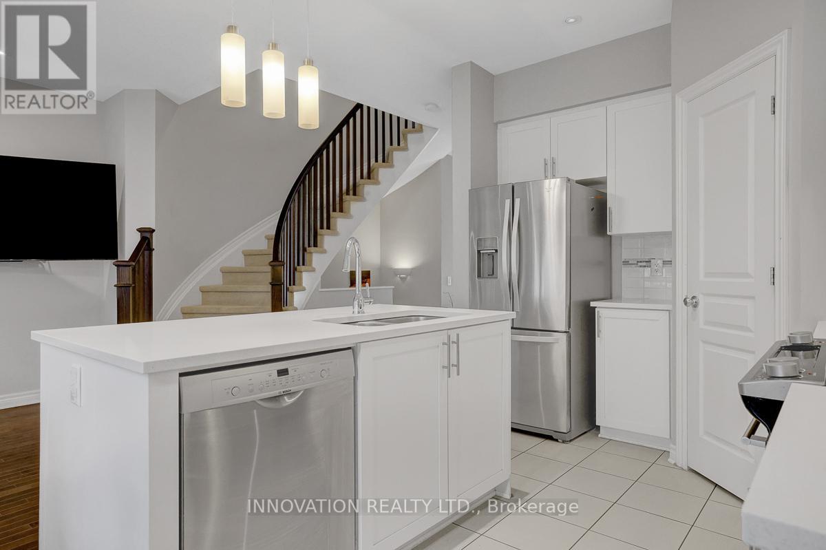 253 SHINLEAF CRESCENT - 24