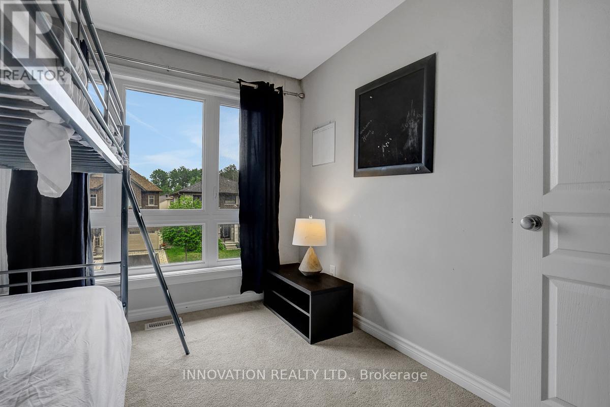 253 SHINLEAF CRESCENT - 34