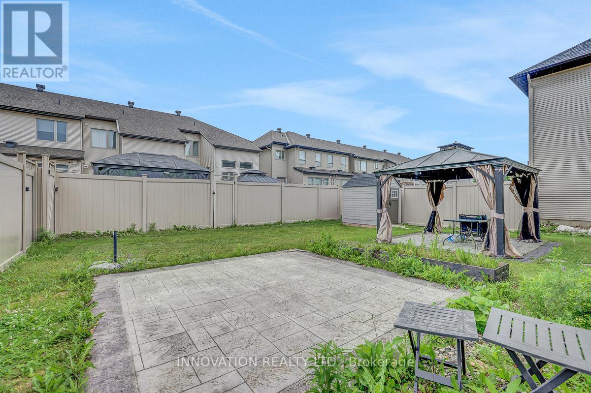 253 SHINLEAF CRESCENT - 46