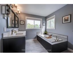 4 Milgate Place, Aurora, ON L4G5R2 Photo 23