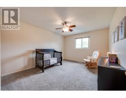 4 Milgate Place, Aurora, ON L4G5R2 Photo 26