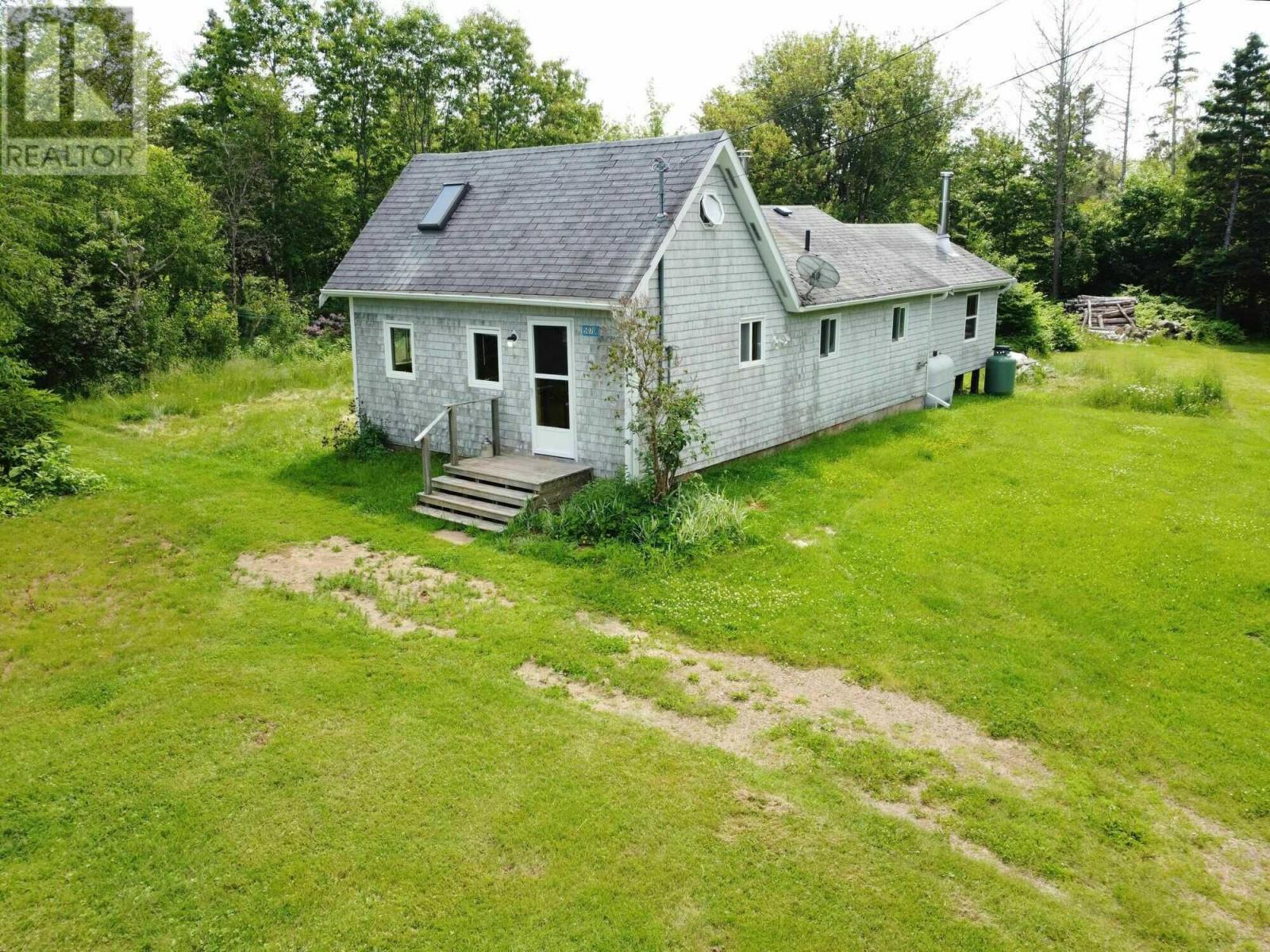 5070 AA MacDonald Highway, Route 4 - 1