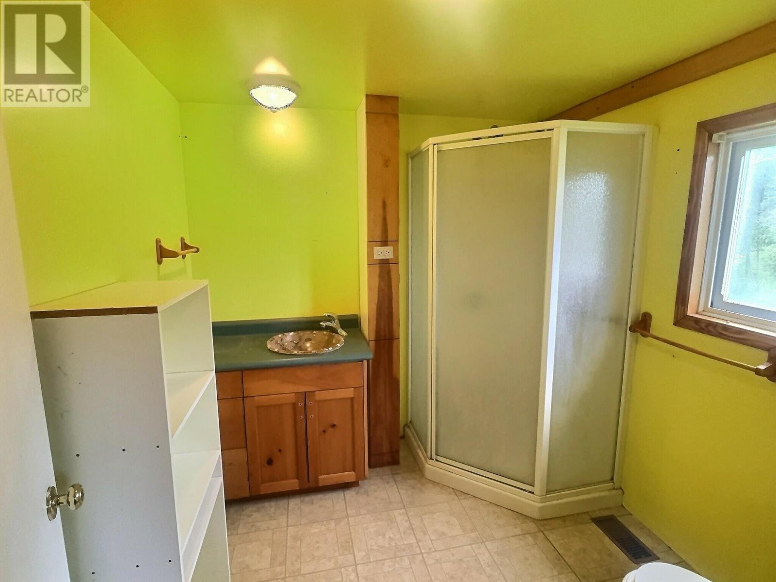 5070 AA MacDonald Highway, Route 4 - 9
