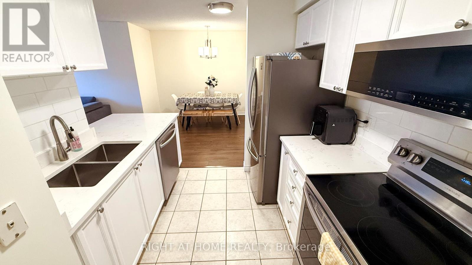 #308 2300 PARKHAVEN BOULEVARD - 11
