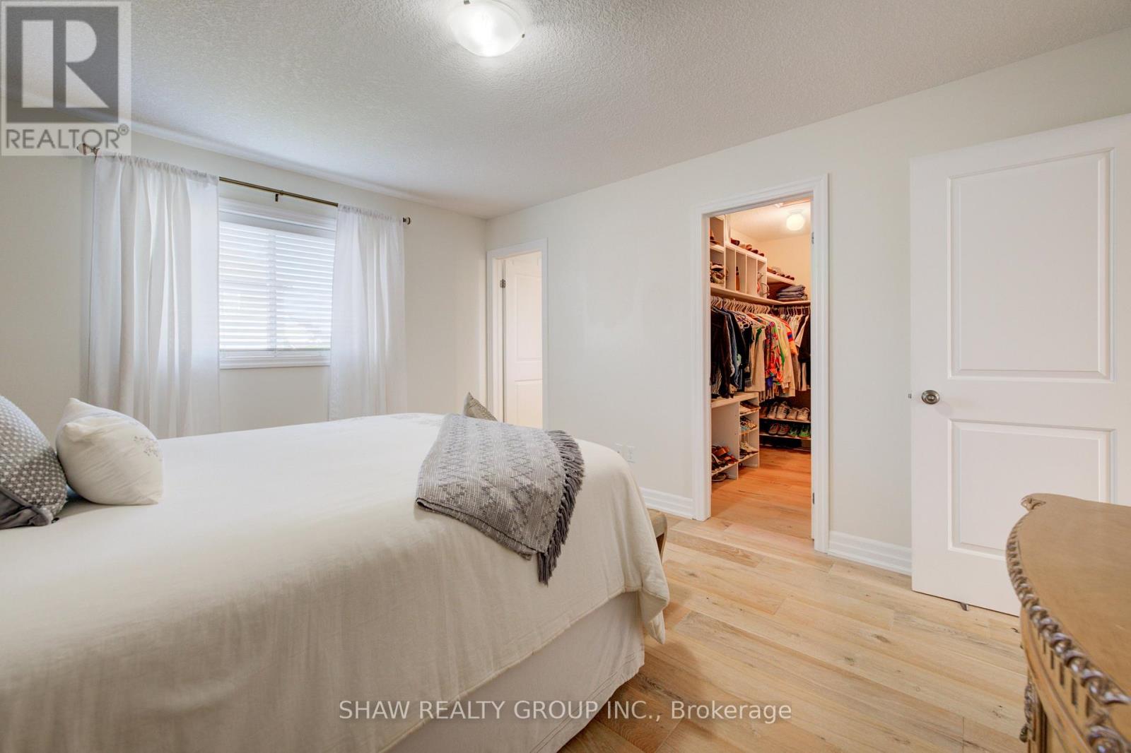 300 WATERVALE CRESCENT - 29