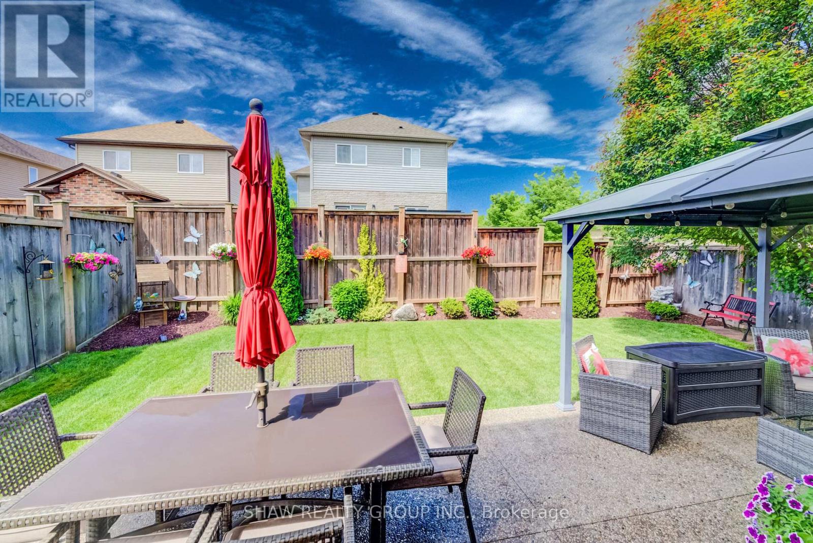 300 WATERVALE CRESCENT - 38