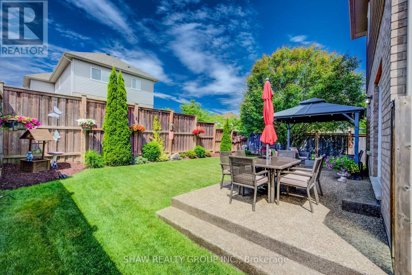 300 WATERVALE CRESCENT - 39