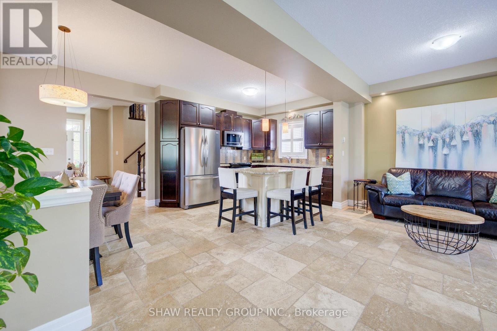 300 WATERVALE CRESCENT - 8