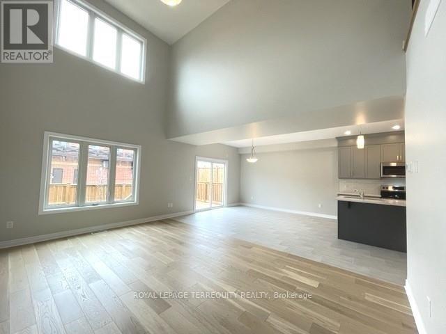 #22 45 DORCHESTER BOULEVARD - 11