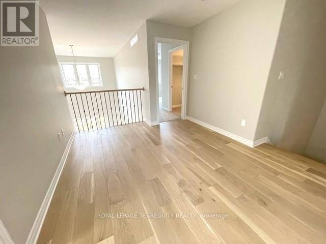 #22 45 DORCHESTER BOULEVARD - 18