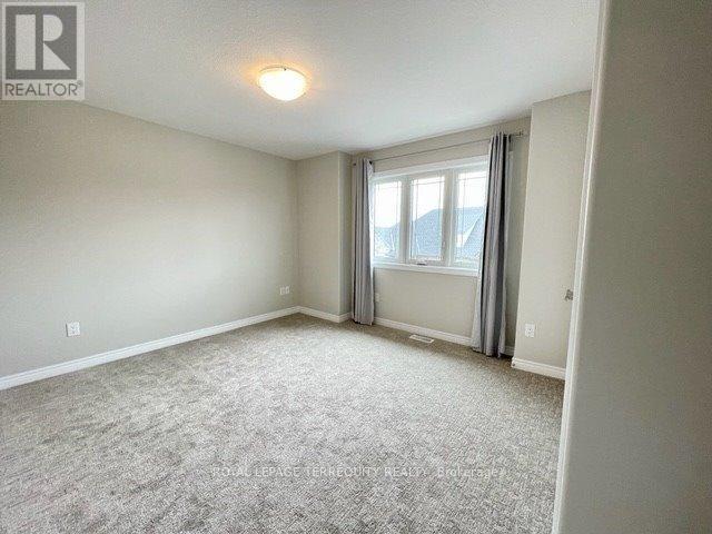 #22 45 DORCHESTER BOULEVARD - 26