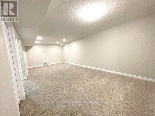 #22 45 DORCHESTER BOULEVARD - 31