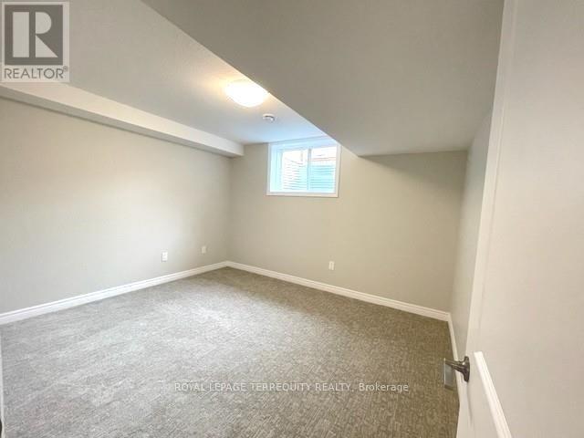 #22 45 DORCHESTER BOULEVARD - 32