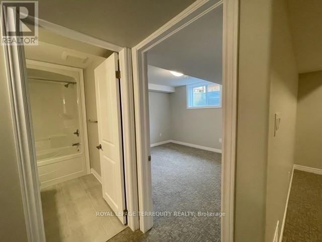 #22 45 DORCHESTER BOULEVARD - 34