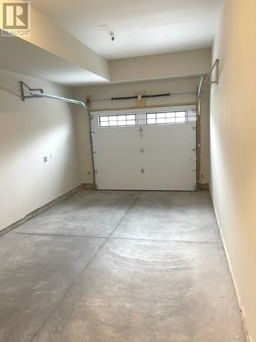 #22 45 DORCHESTER BOULEVARD - 37