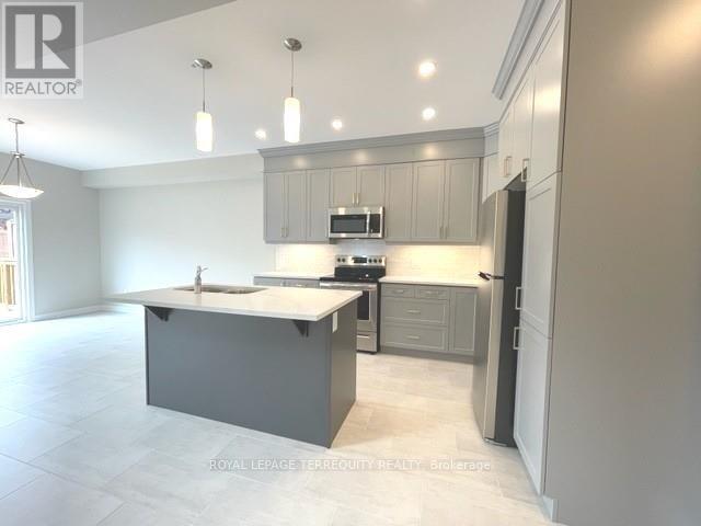 #22 45 DORCHESTER BOULEVARD - 7
