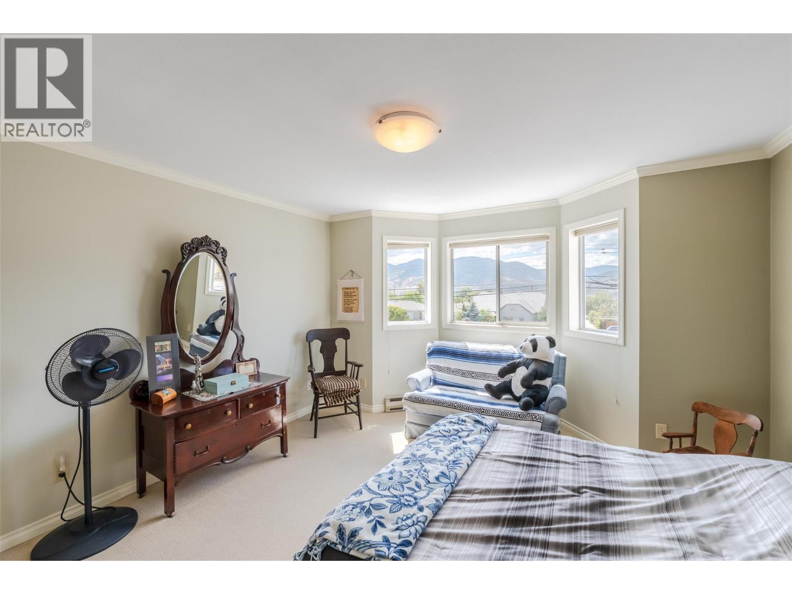 #203 965 King Street - 20