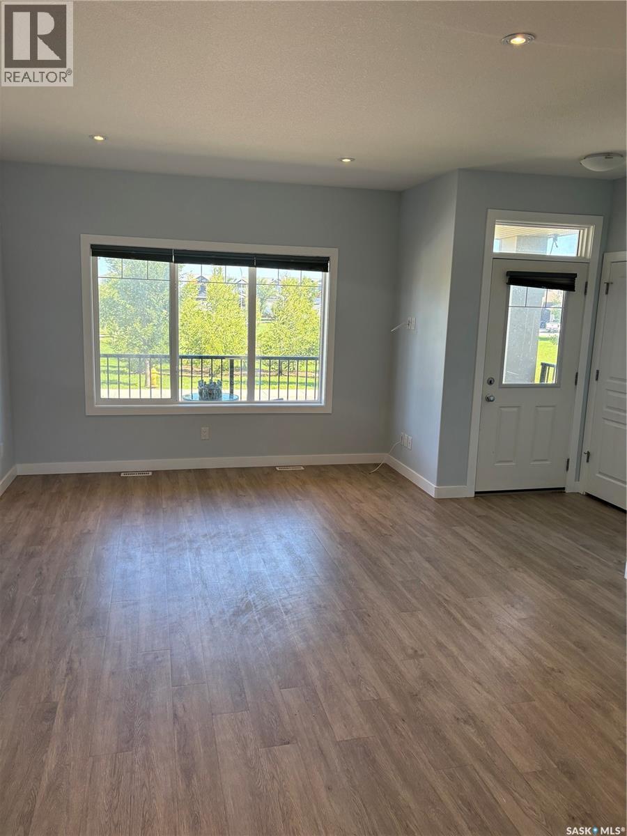 7941 Flax AVENUE - photo 2